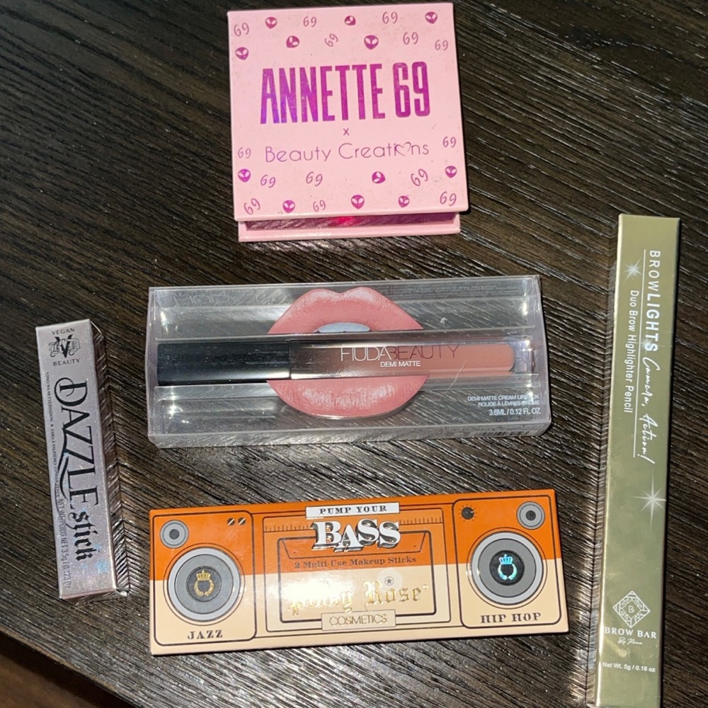 Random Makeup Bundle